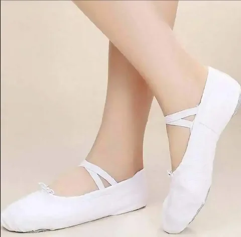 Спортивная одежда и обувь для гимнастики - Одежда в Шелехов