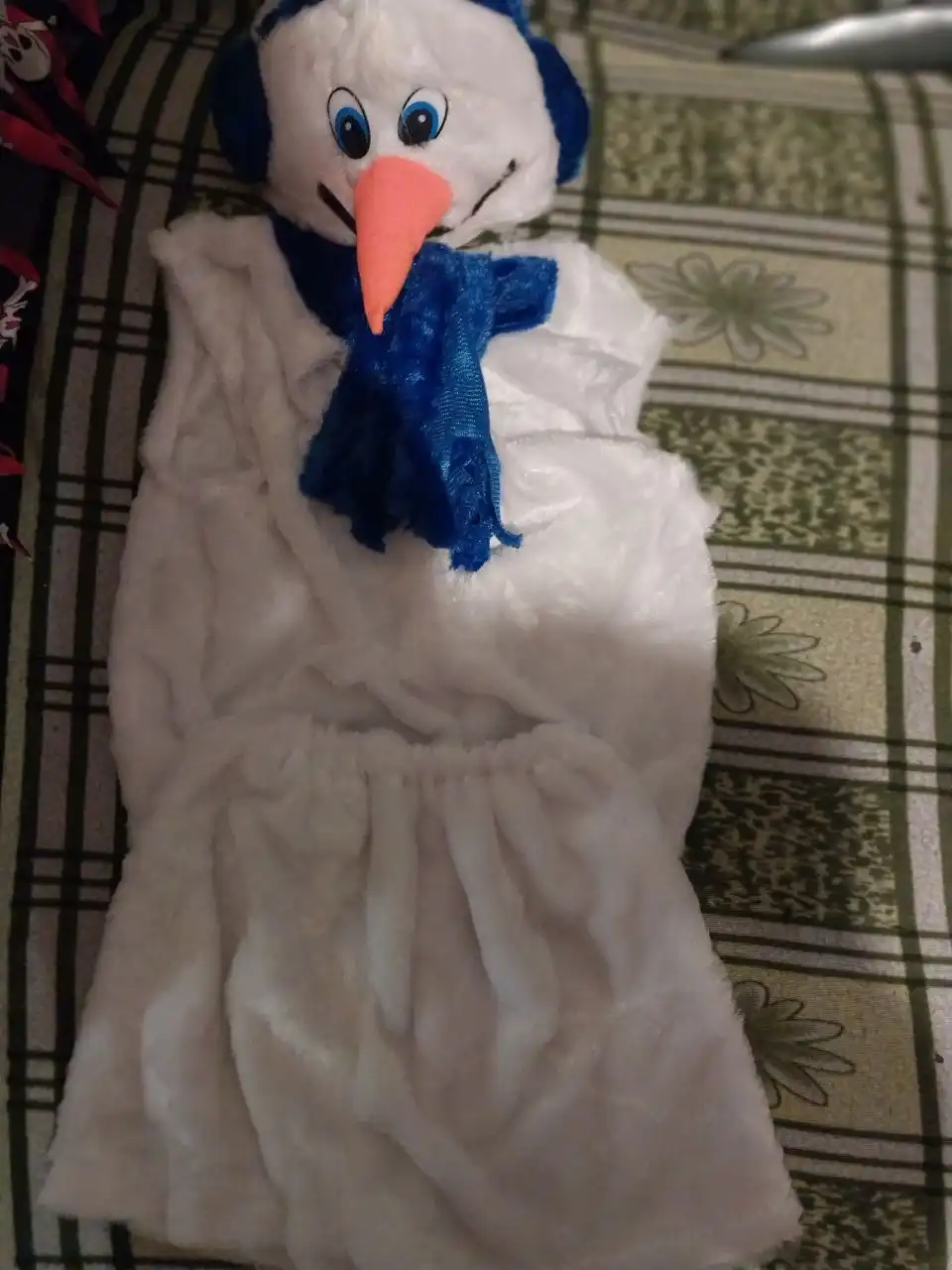 Продам костюмы: пират и снеговик