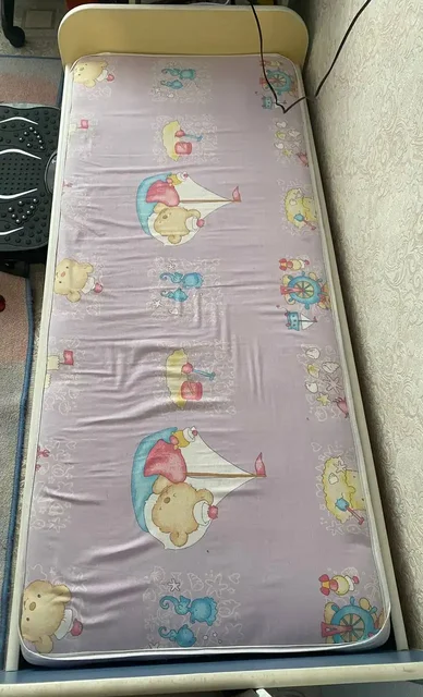 Продам кровать с матрацем 140*60 - Растения в Баклаши