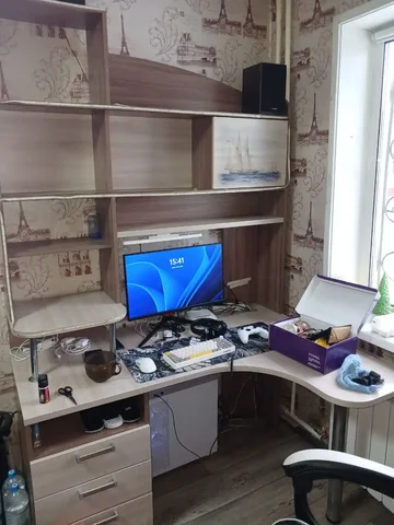 Продам компьютерный стол - частное объявление в Шелехов