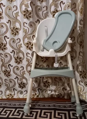 Продам стульчик для кормления - Товары для детей в Шелехов