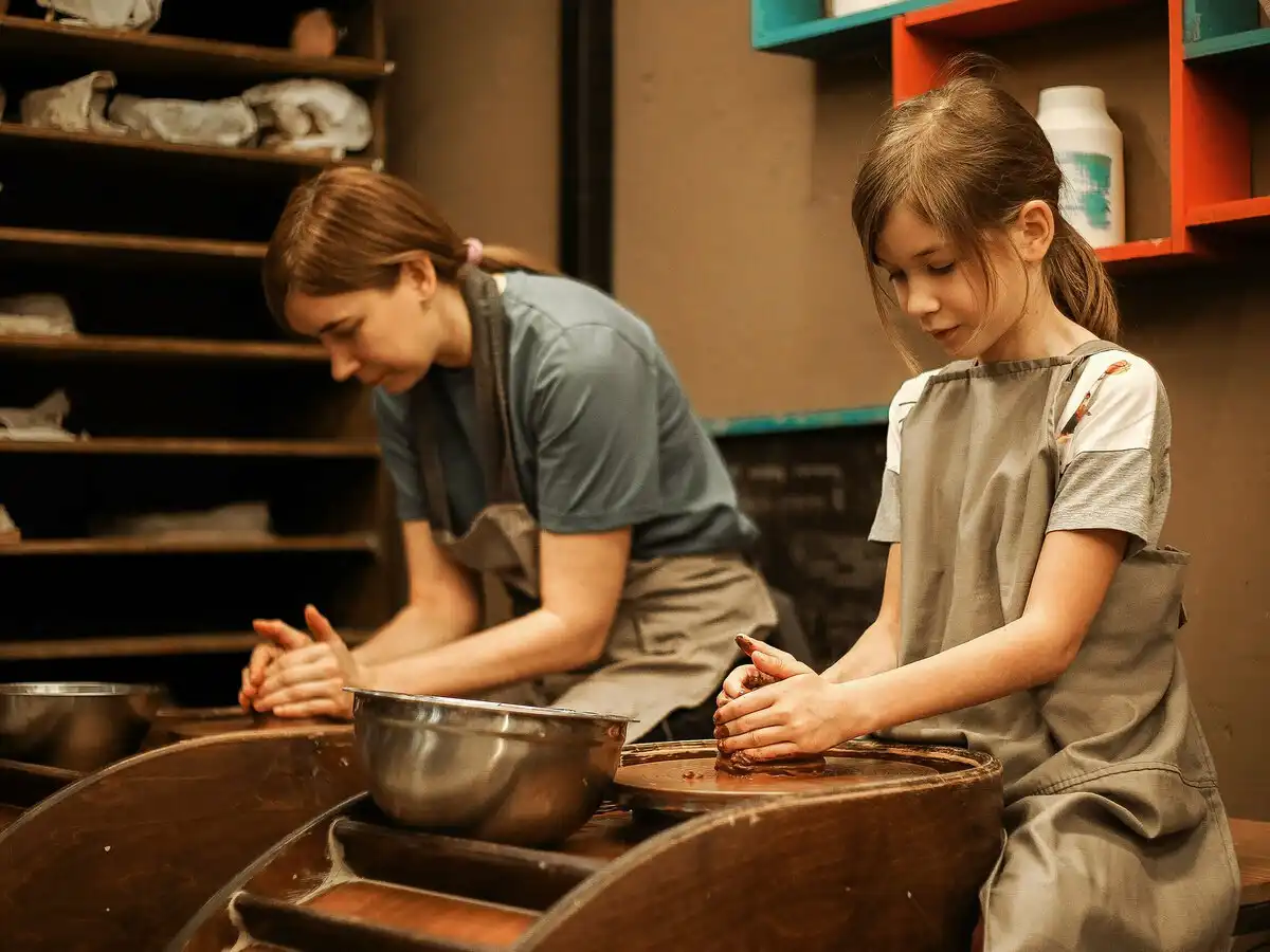 Мастер-классы по гончарному делу в Гончарной школе Бруклин