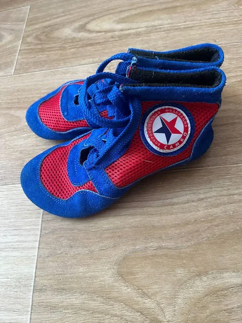 Продажа боксерских перчаток - Рукоделие в Шелехов