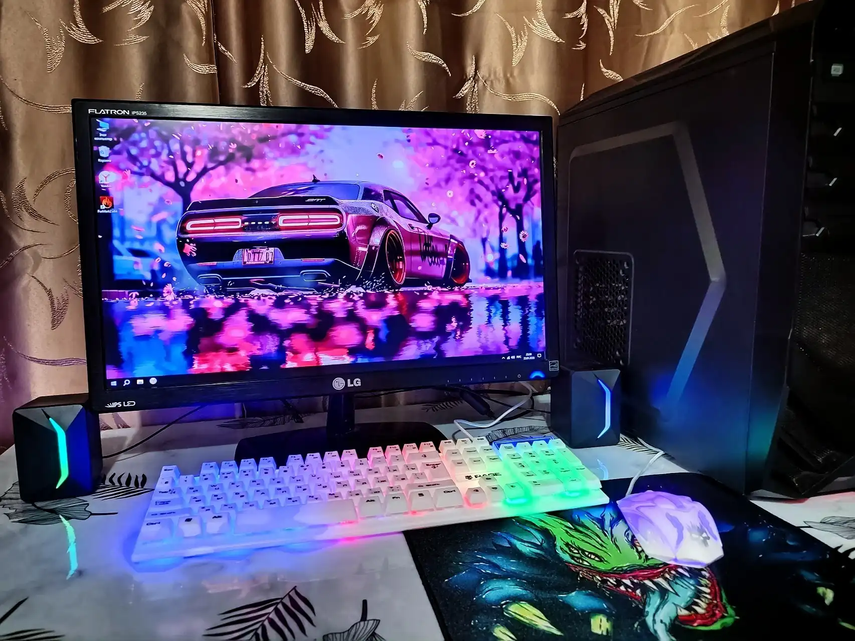 Продам игровой компьютер в сборе с монитором LG - Компьютеры и комплектующие (Электроника) в Иркутск