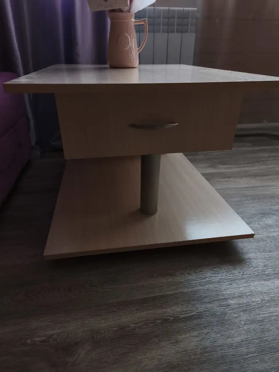 Журнальный столик на колесиках - Мебель (Для дома и дачи) в Шелехов