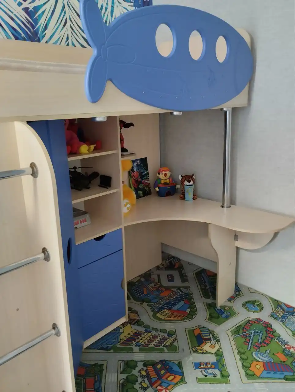 Продажа кровати-чердака с матрасом - Мебель (Для дома и дачи) в Баклаши