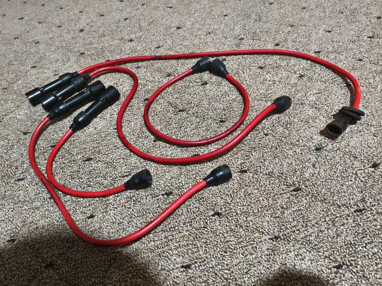 Продам комплект броне проводов - Запчасти в Шелехов