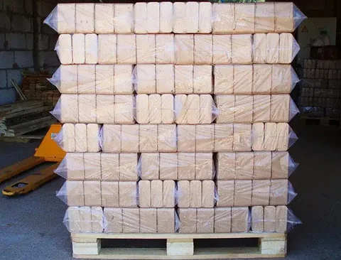 Продажа топливных брикетов с доставкой - Крупная бытовая техника в Шелехов