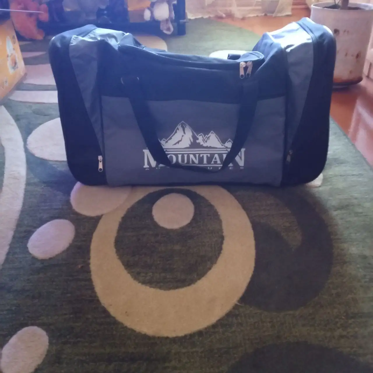 Продам спортивную сумку большую - Сумки (Барахолка) в Шелехов