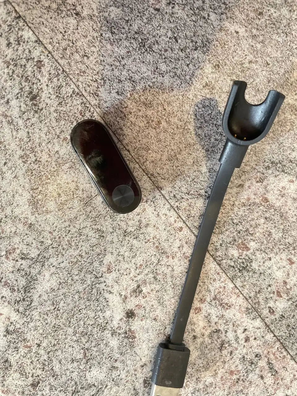 Продам скатерть и детские плечики - Одежда в Баклаши