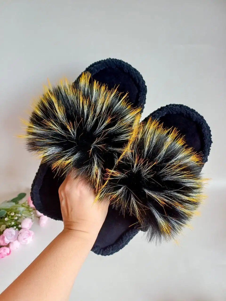 Тапочки с меховой опушкой размер 41-42 - Обувь (Барахолка) в Шелехов