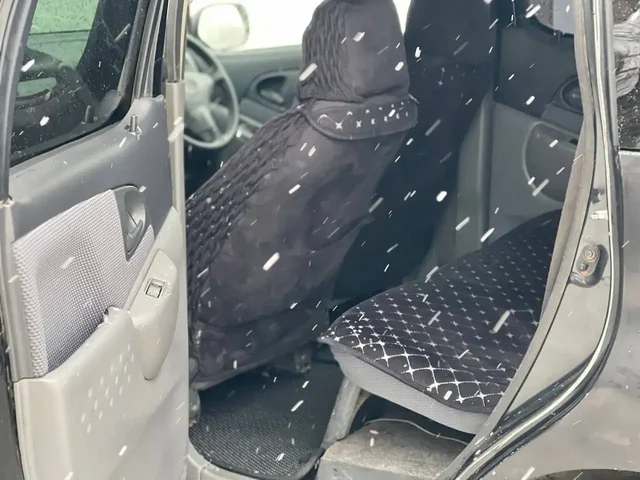 Toyota Funcargo 2000 года - Легковые автомобили в Иркутск