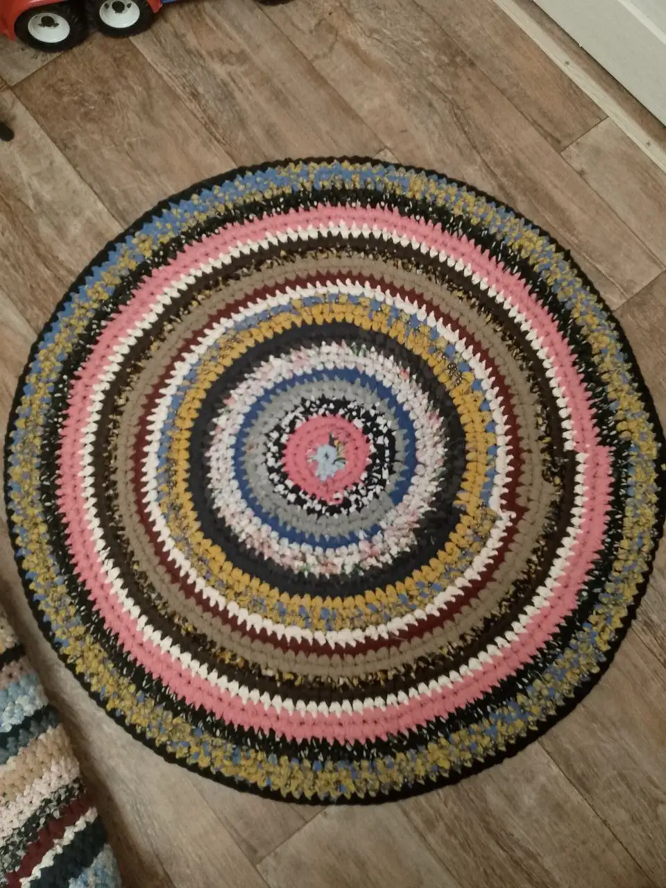 Коврики ручной работы в Шелехове - Ковры и коврики (Для дома и дачи) в Шелехов