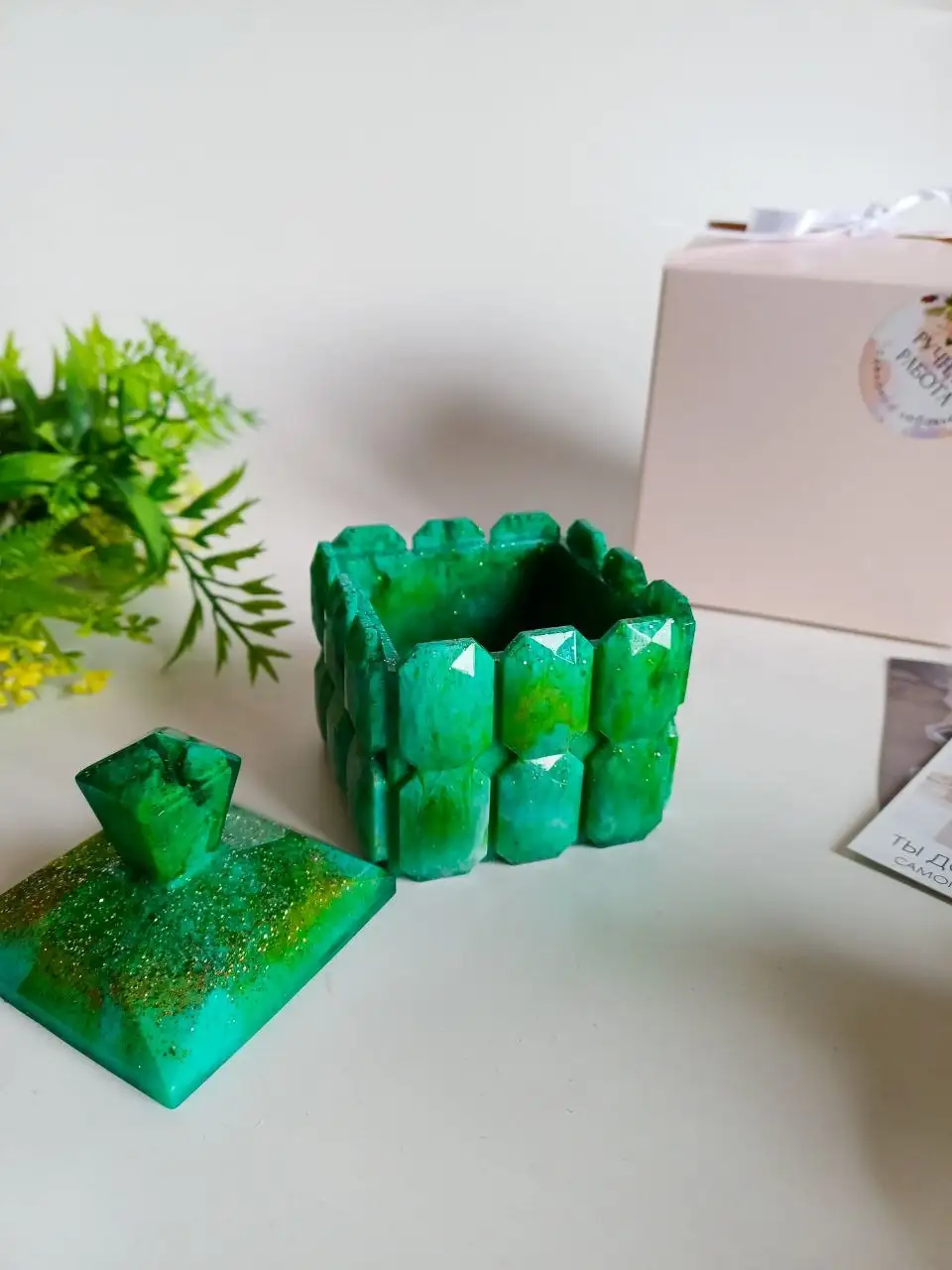 Шкатулка из эпоксидной смолы для украшений - Рукоделие (Хобби и отдых) в Шелехов