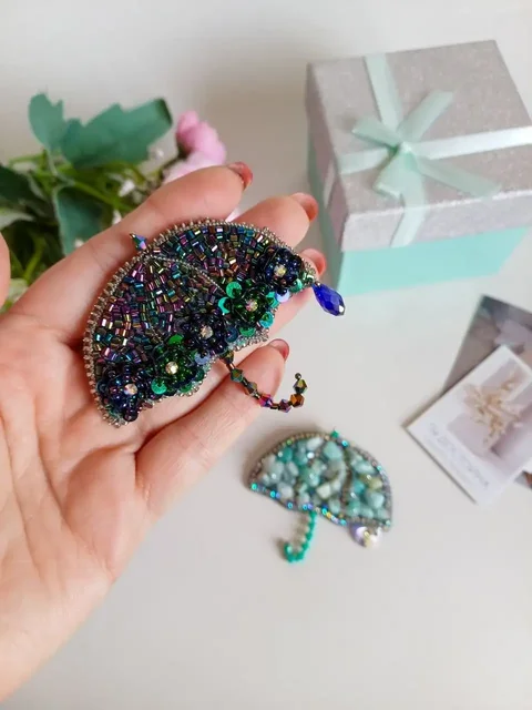 Шикарные брошки для весеннего сияния - Украшения в Шелехов