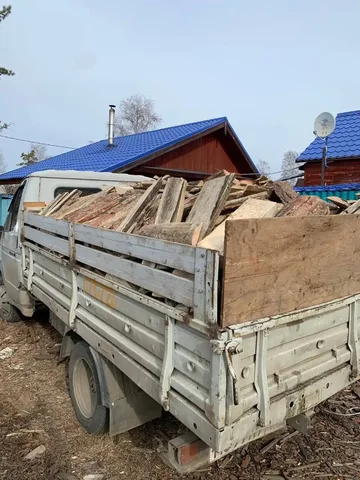 Продажа пиленого горбыля 50 см с доставкой - Садовый инвентарь в Шелехов