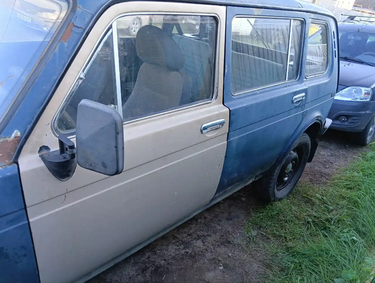 Продам ниву 2131 2001 года