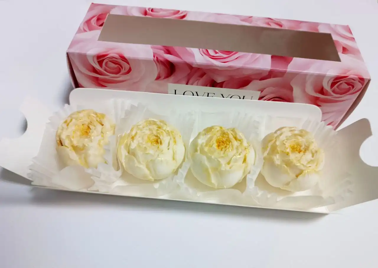 Шоколадный набор 4 пиона