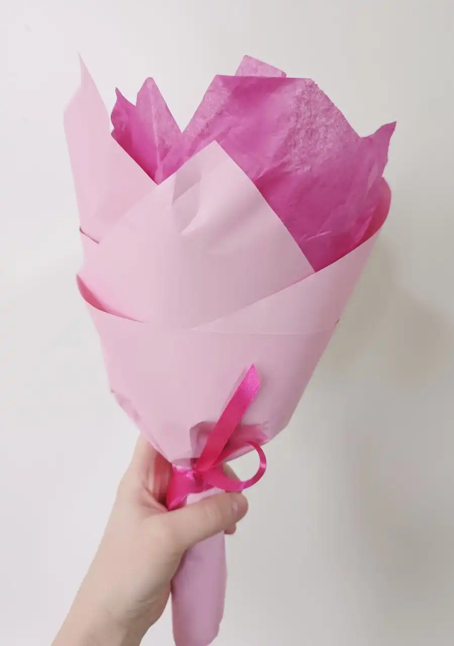 Миниатюрные букеты из шоколадных пионов