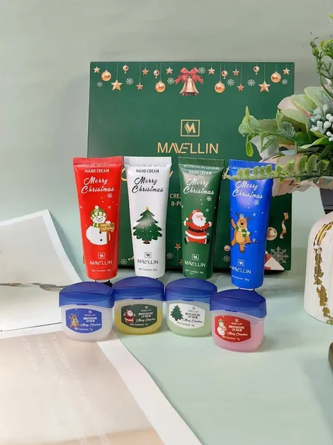 Новогодний набор косметики 8 в 1 - Красота и здоровье в Чебоксары