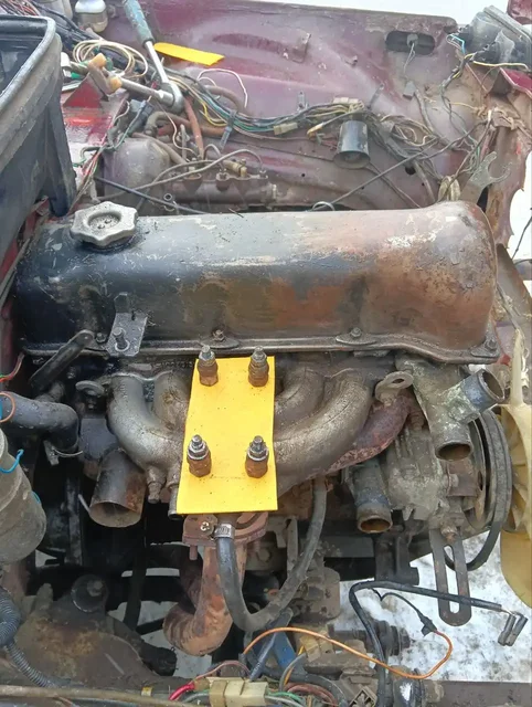 Продам ДВС 1,8 2130 на Ниву 2131 и Надежду - Запчасти в Чебоксары