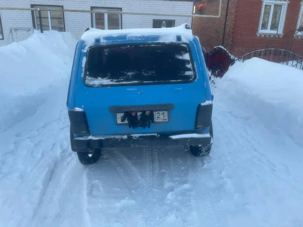 Продается Нива с запчастями - Запчасти (Авто) в Чебоксары