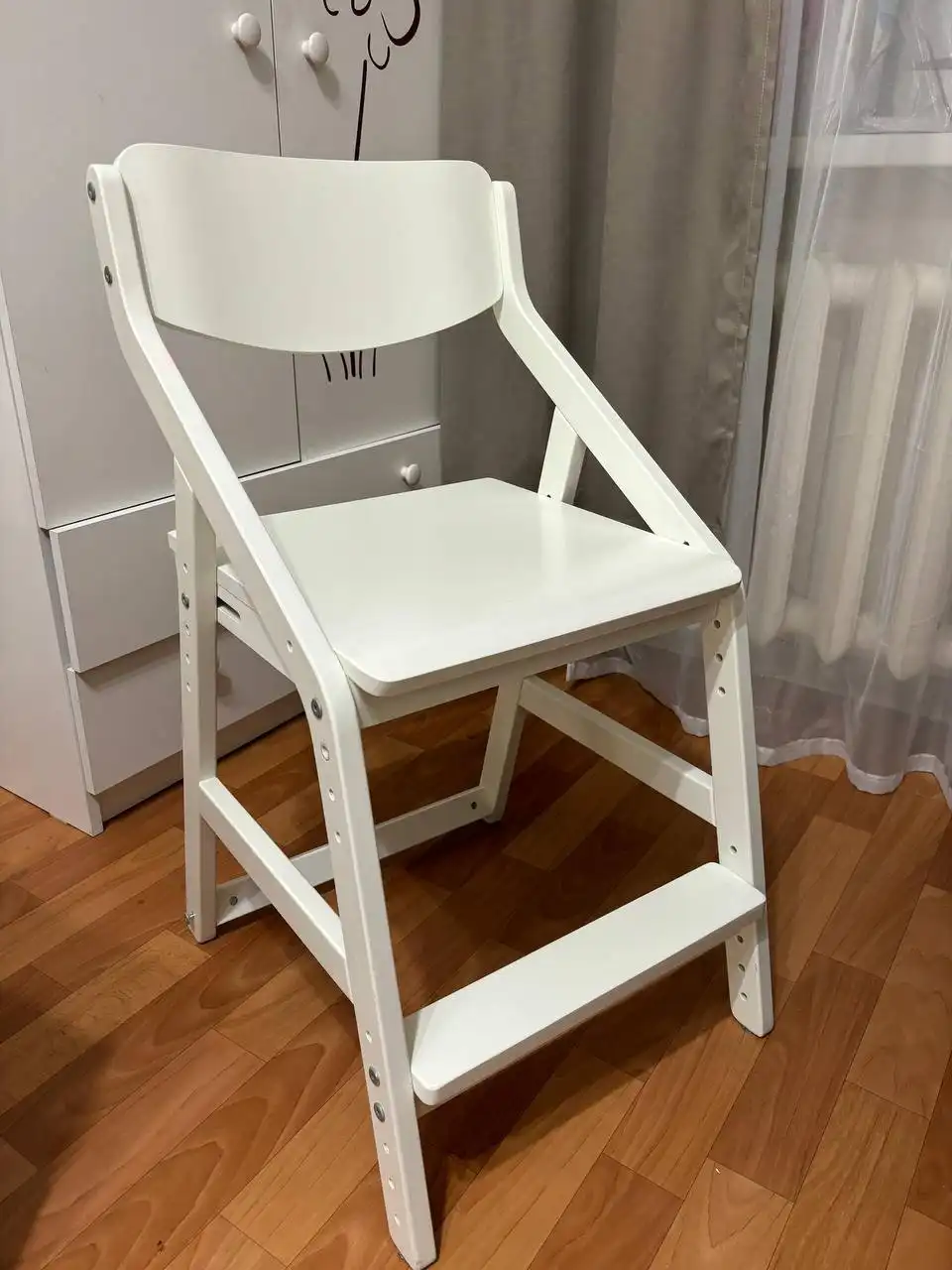 Ростовой стул новый