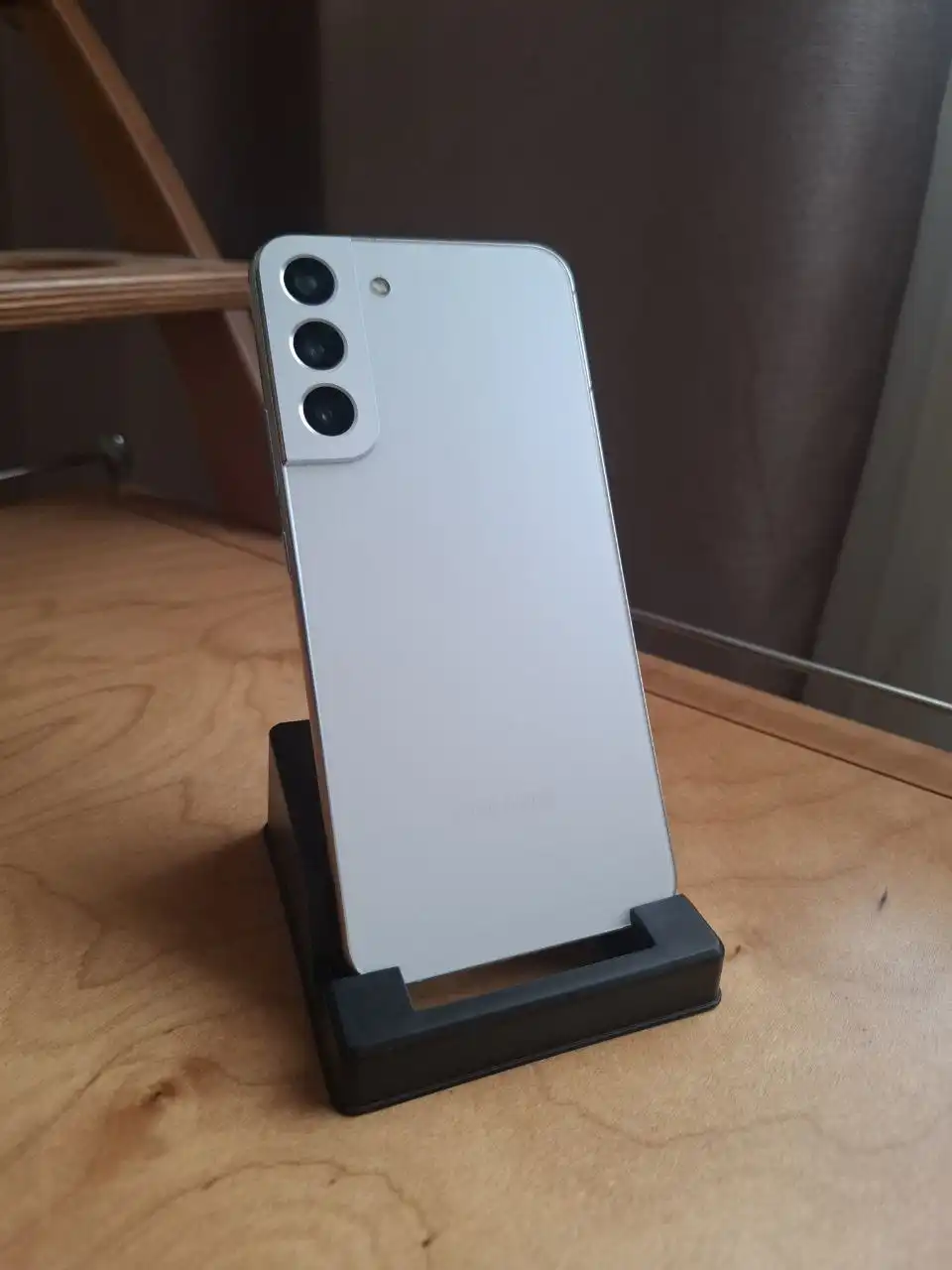 Продам Samsung Galaxy S22+ 256 ГБ б/у с подарком - Телефоны (Электроника) в Владивосток