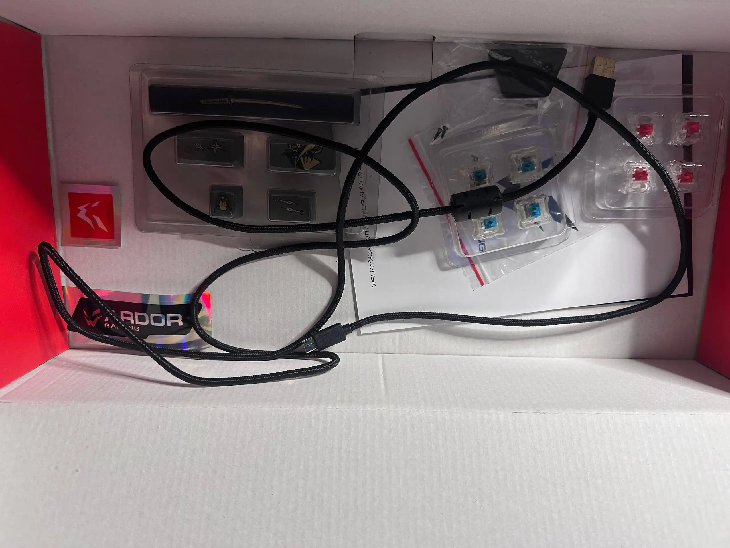 Продам клавиатуру Ardor gaming Wakizashi - Клавиатуры (Электроника) в Владивосток