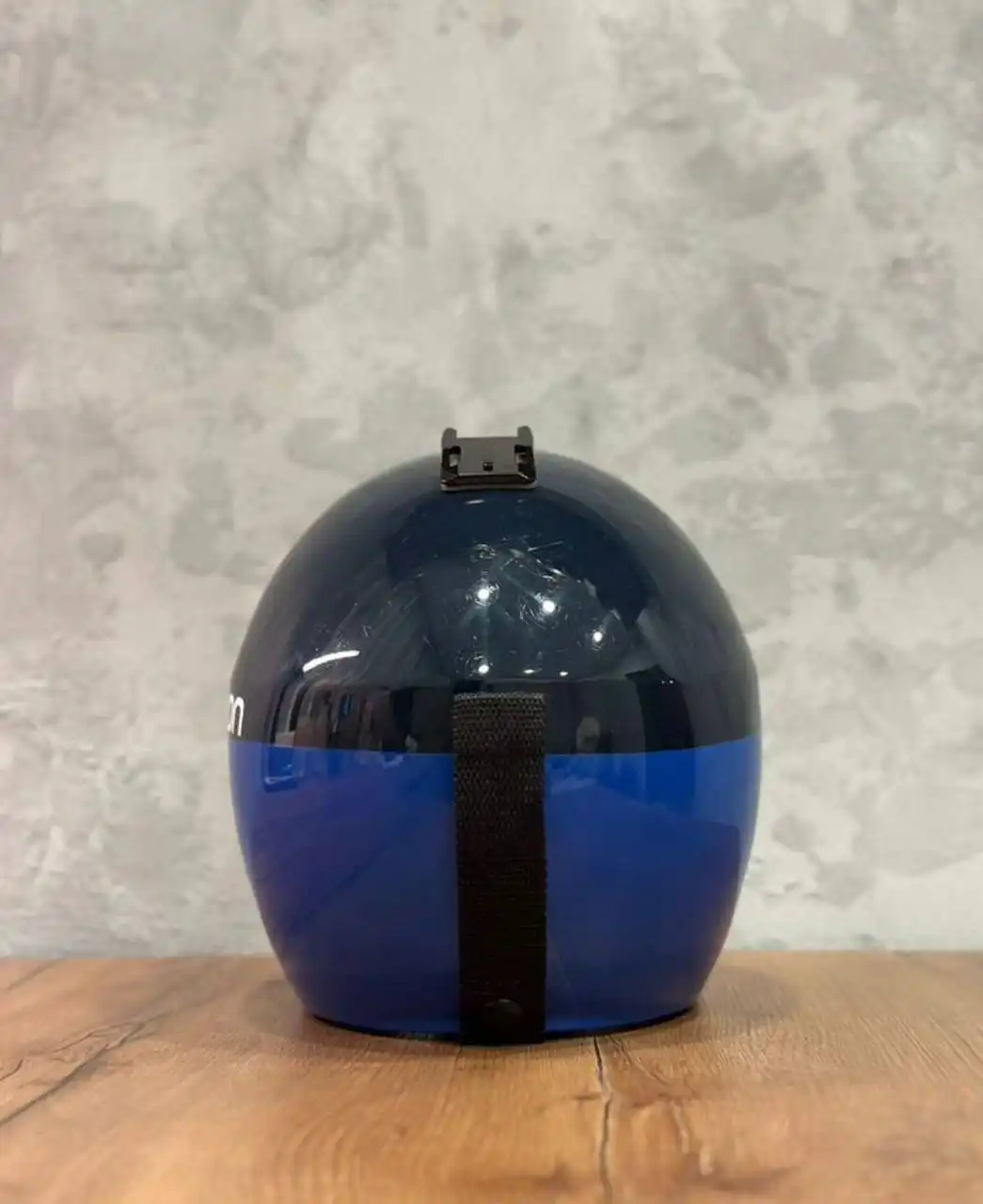 Продам горнолыжный шлем SALOMON S RASE с креплением под GoPro - Горнолыжное снаряжение (Хобби и отдых) в Владивосток