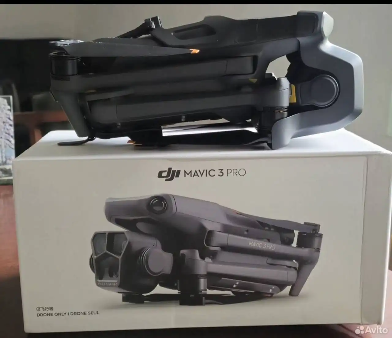 Продается DJI Mavic 3 Pro в полном комплекте - Дроны (Электроника) в Владивосток