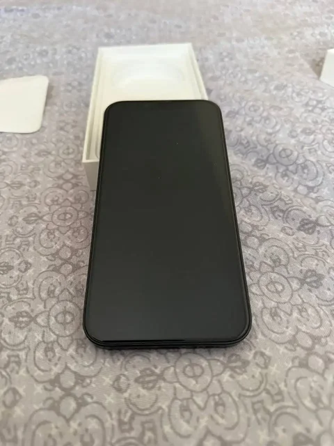 Продажа iPhone 13 в отличном состоянии - Электроника в Владивосток