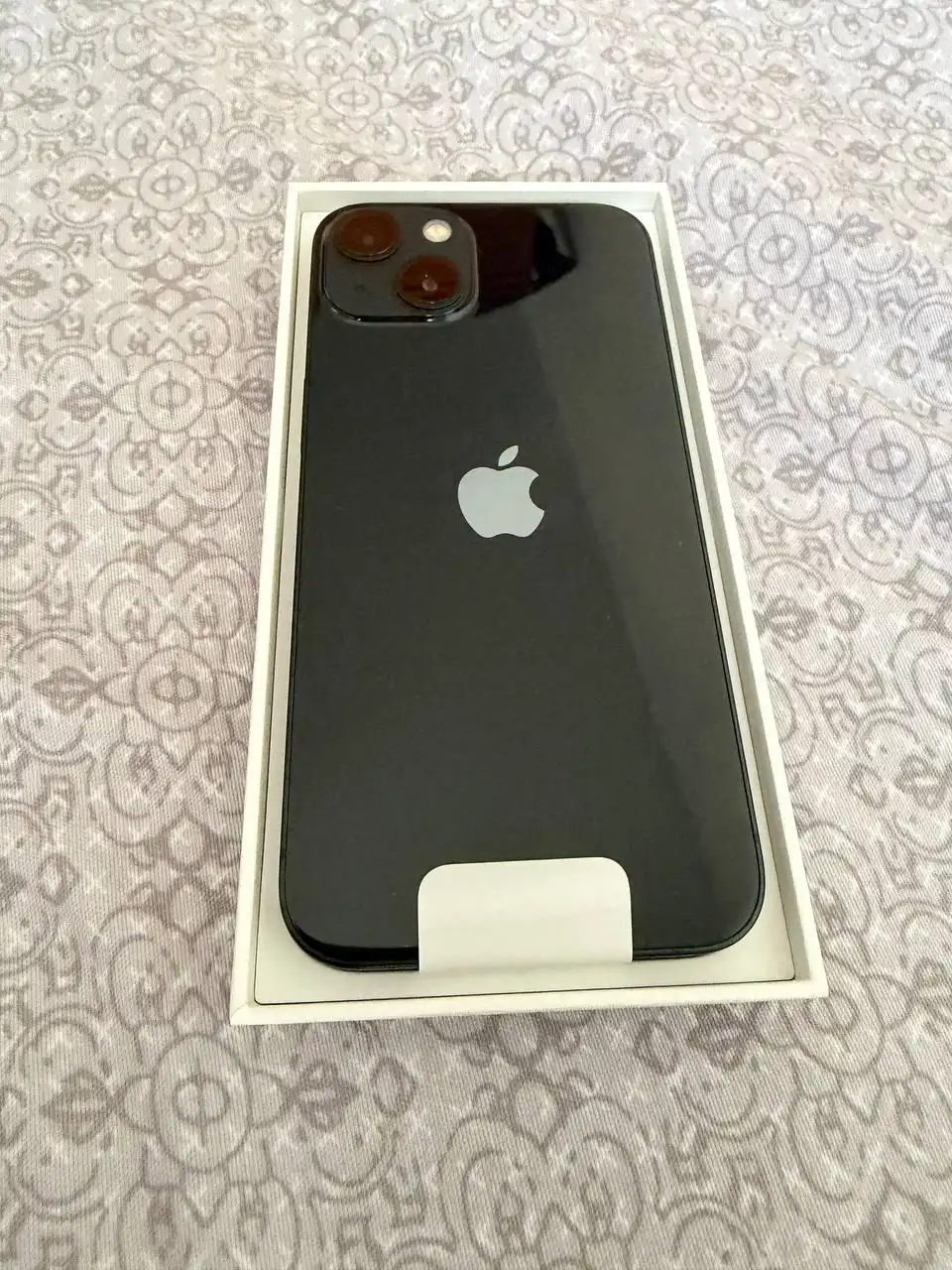 Продажа iPhone 13 в отличном состоянии - Смартфоны (Электроника) в Владивосток