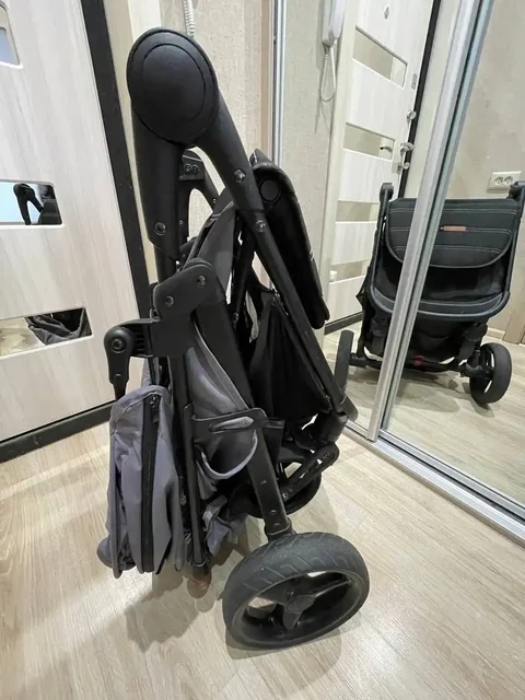 Коляска прогулочная всесезонная Happy Baby Ultima V2 X4 - Люльки и кроватки в Владивосток