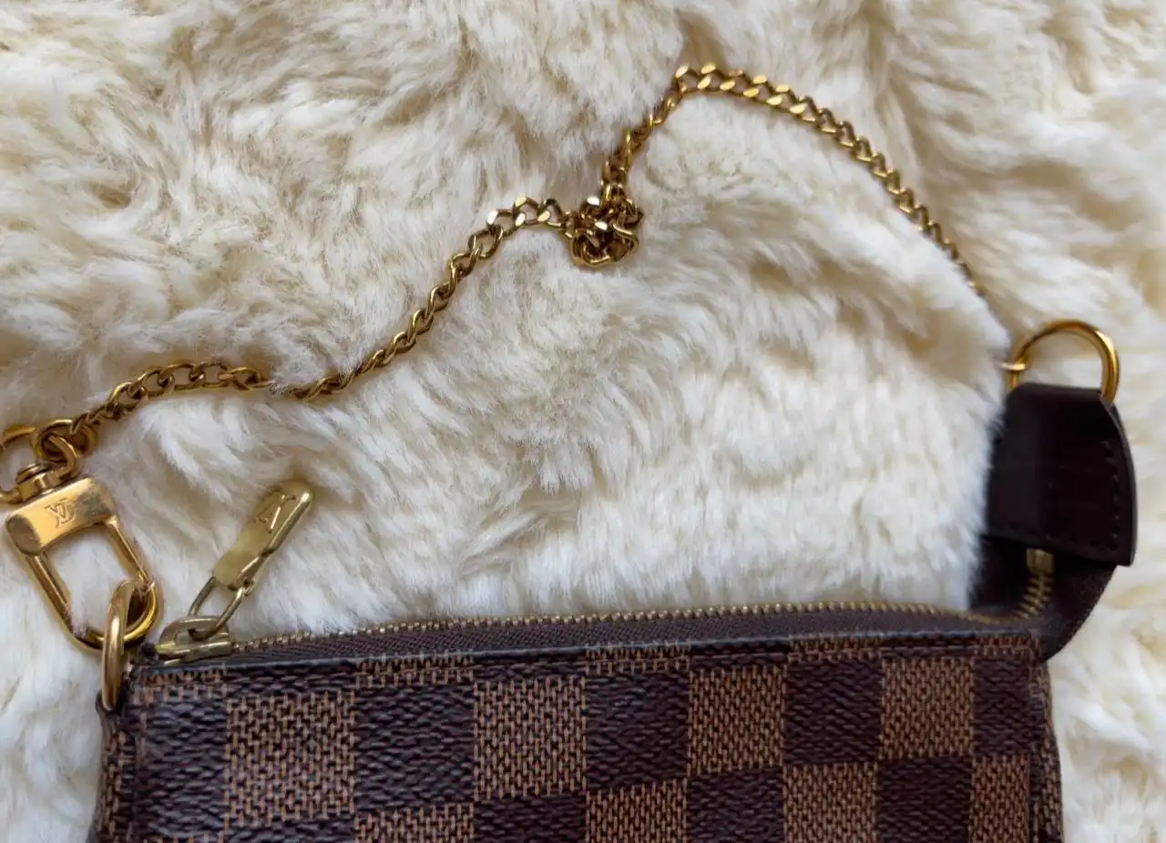 Сумка клатч Louis Vuitton Mini Pochette - Сумки (Барахолка) в Владивосток