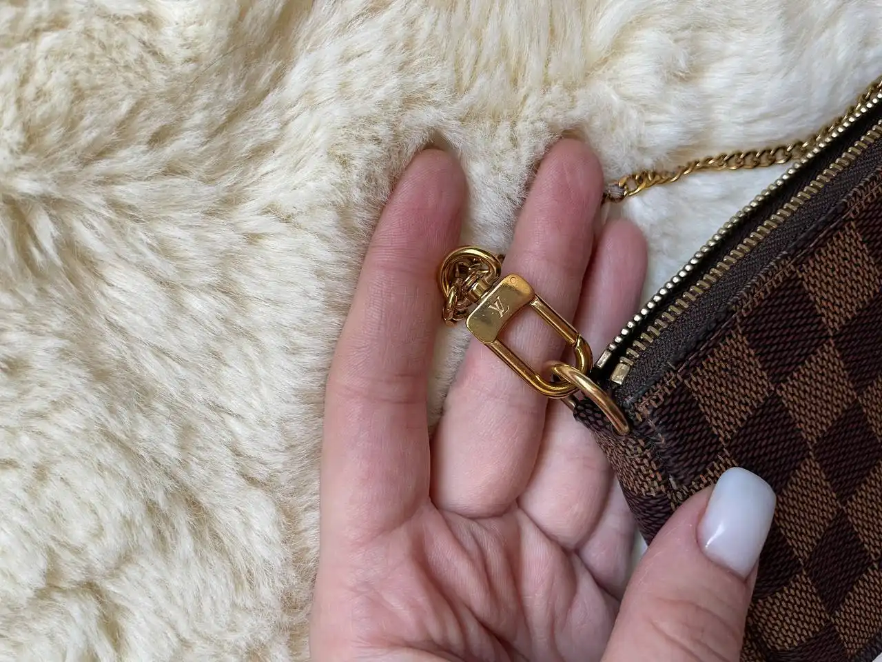 Сумка клатч Louis Vuitton Mini Pochette - Сумки (Барахолка) в Владивосток