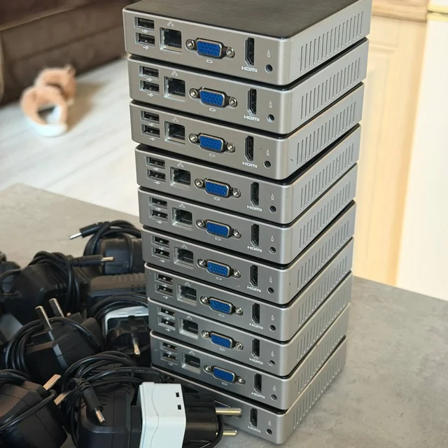 Продажа неттопов (мини ПК) Intel Atom Z3735F 2GB RAM 16GB SSD - Электроника в Владивосток