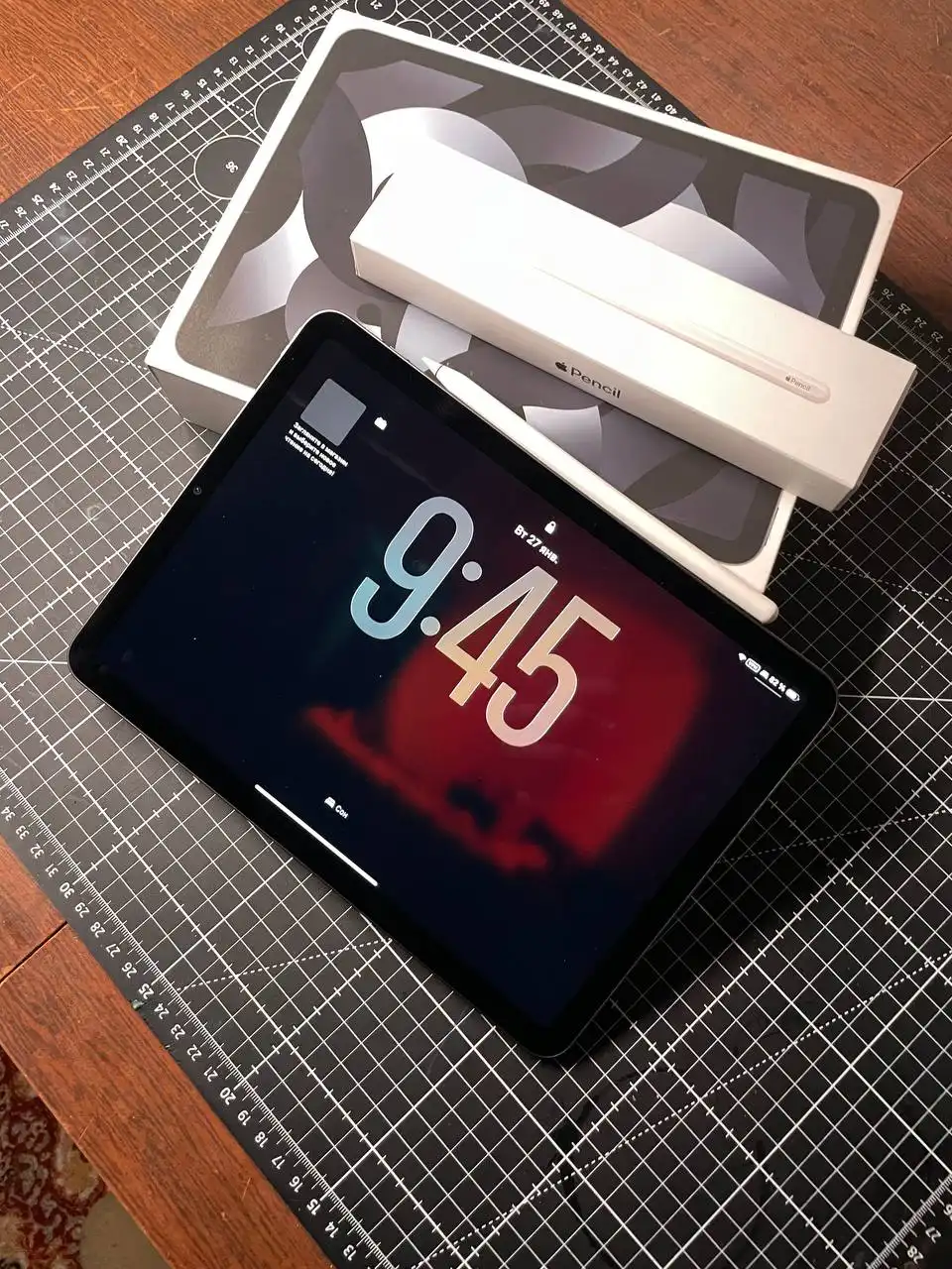 iPad Air 2022 64GB M1 с оригинальным стилусом - Планшеты (Электроника) в Владивосток