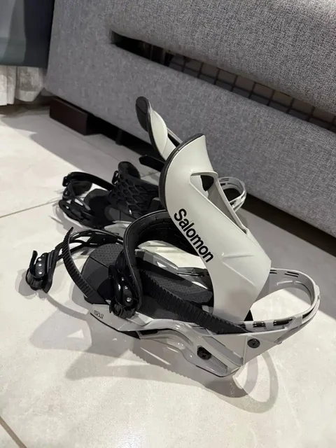 Продажа креплений для сноуборда Salomon - Туризм и активный отдых в Владивосток