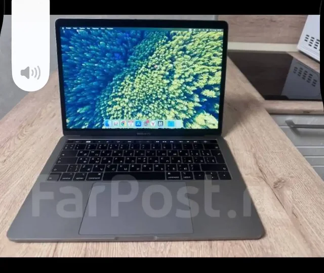 Продам MacBook Pro 2018 - Аксессуары для телефонов в Владивосток