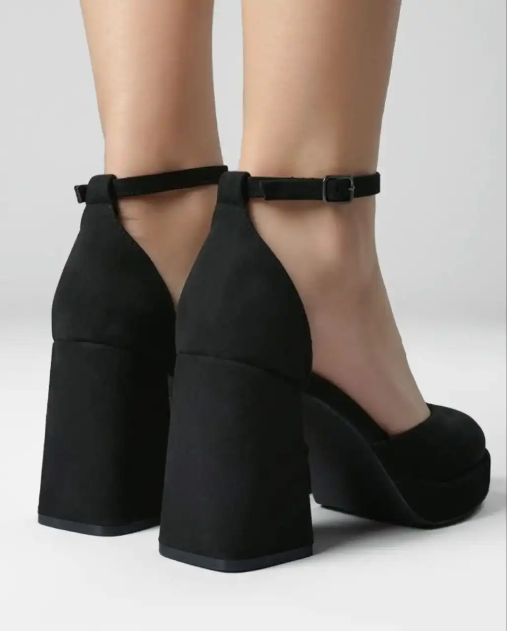 Туфли черные с ремешком, замша, размер 37 - Обувь (Одежда) в Владивосток