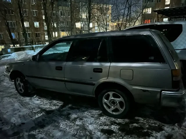 Продажа Toyota Corolla универсал - Авто в Владивосток