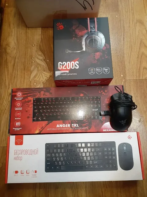 Продажа вещей по низкой цене - DVD диски в Владивосток