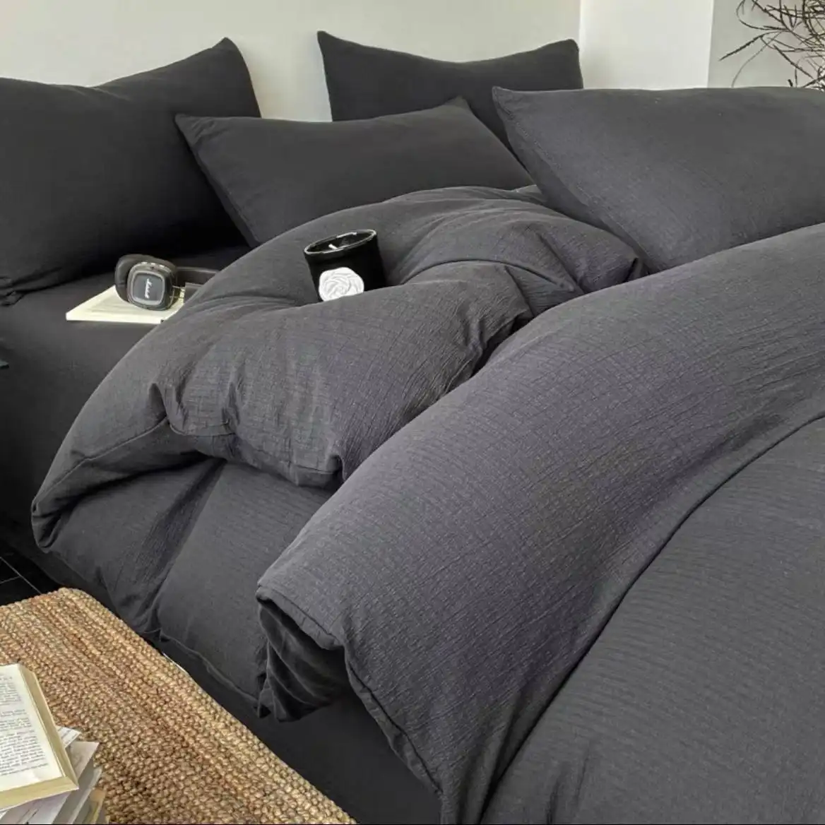 Продам комплект постельного белья 220*240 - Барахолка в Владивосток