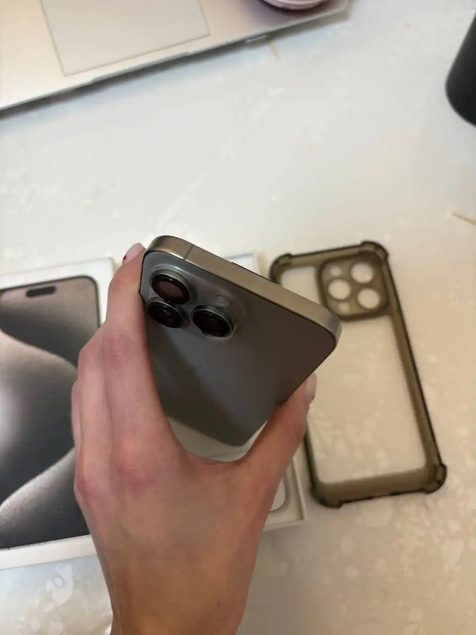 Продам IPhone 15 pro max 256 GB в идеальном состоянии - Смартфоны (Электроника) в Владивосток