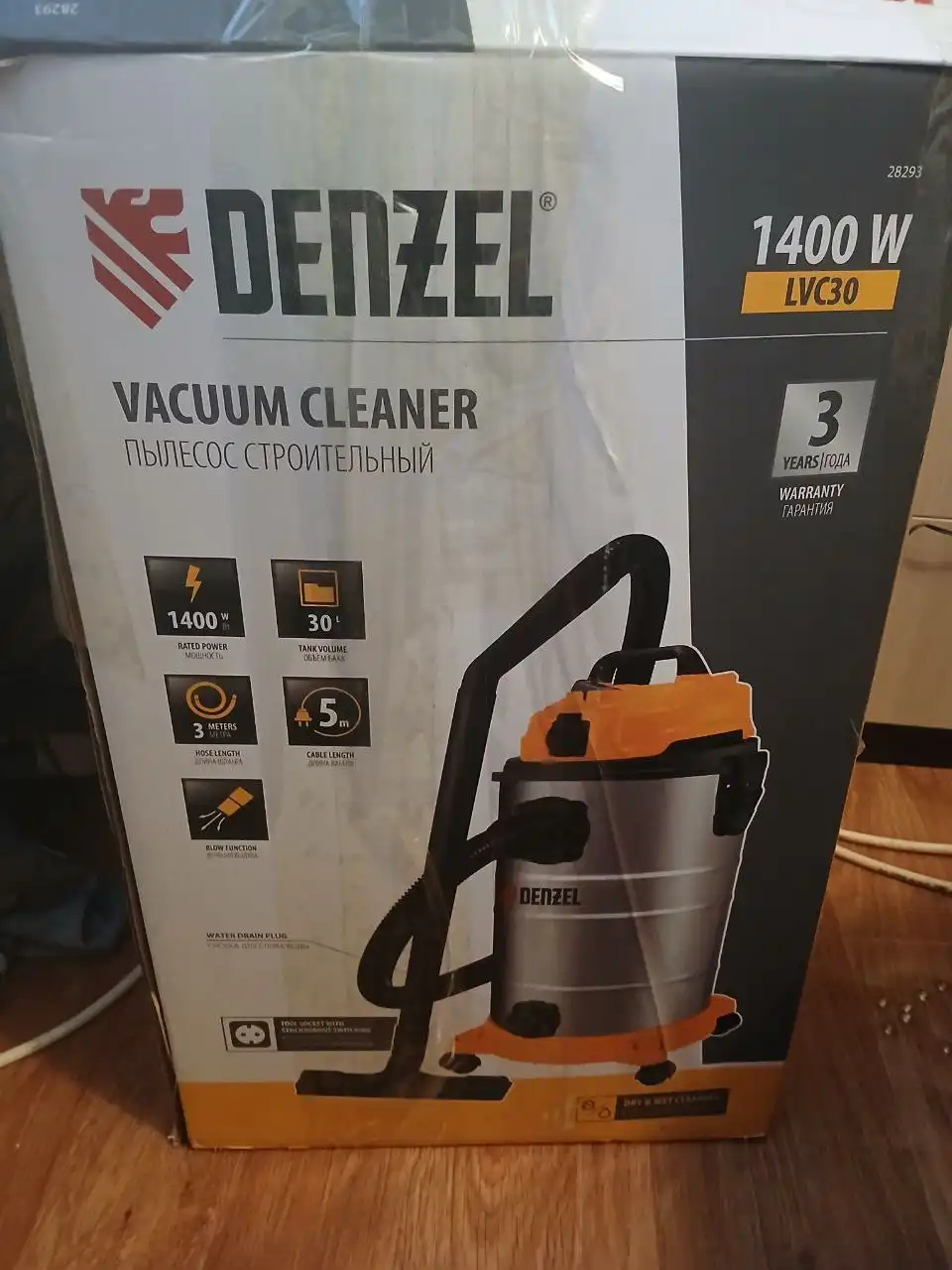 Строительный пылесос DENZEL LVC30 1400W - Строительный инструмент (Барахолка) в Владивосток