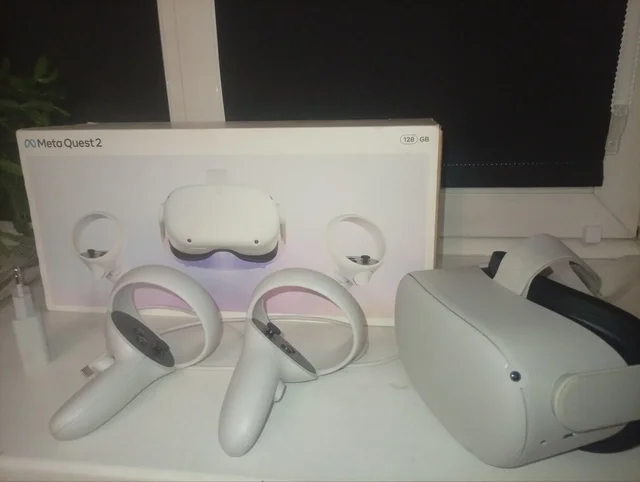 VR шлем Oculus Quest 2 128 ГБ - Планшеты в Владивосток