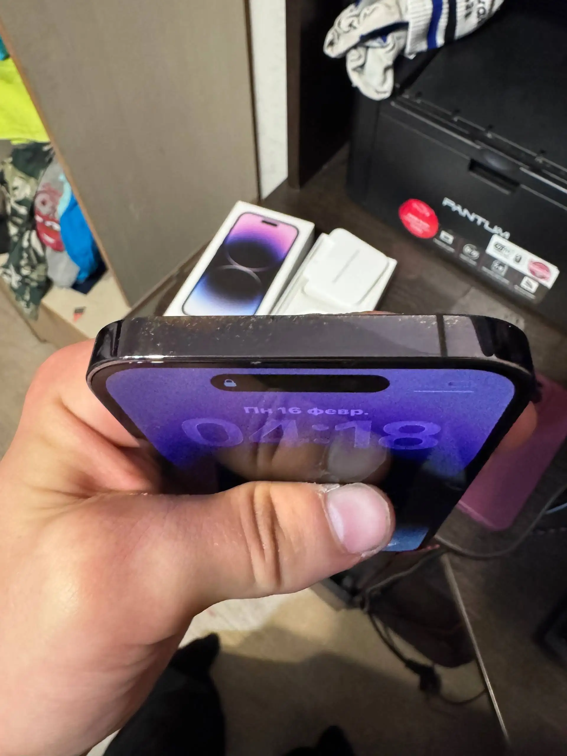 iPhone 14 Pro 256GB с потертостями и царапинами - Смартфоны (Электроника) в Владивосток