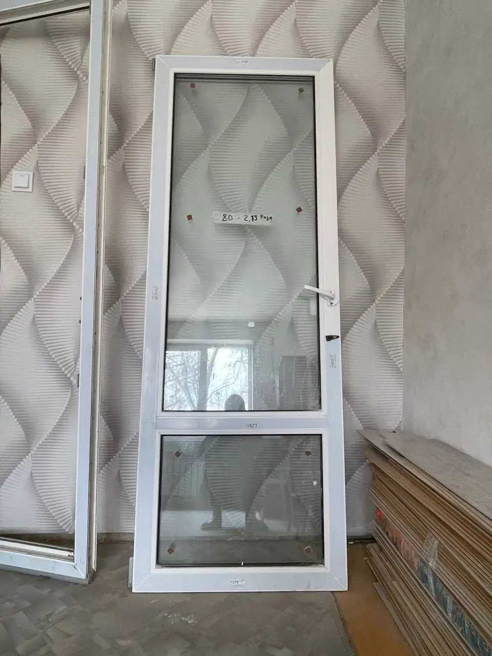 Продам срочно дверь - Барахолка в Владивосток