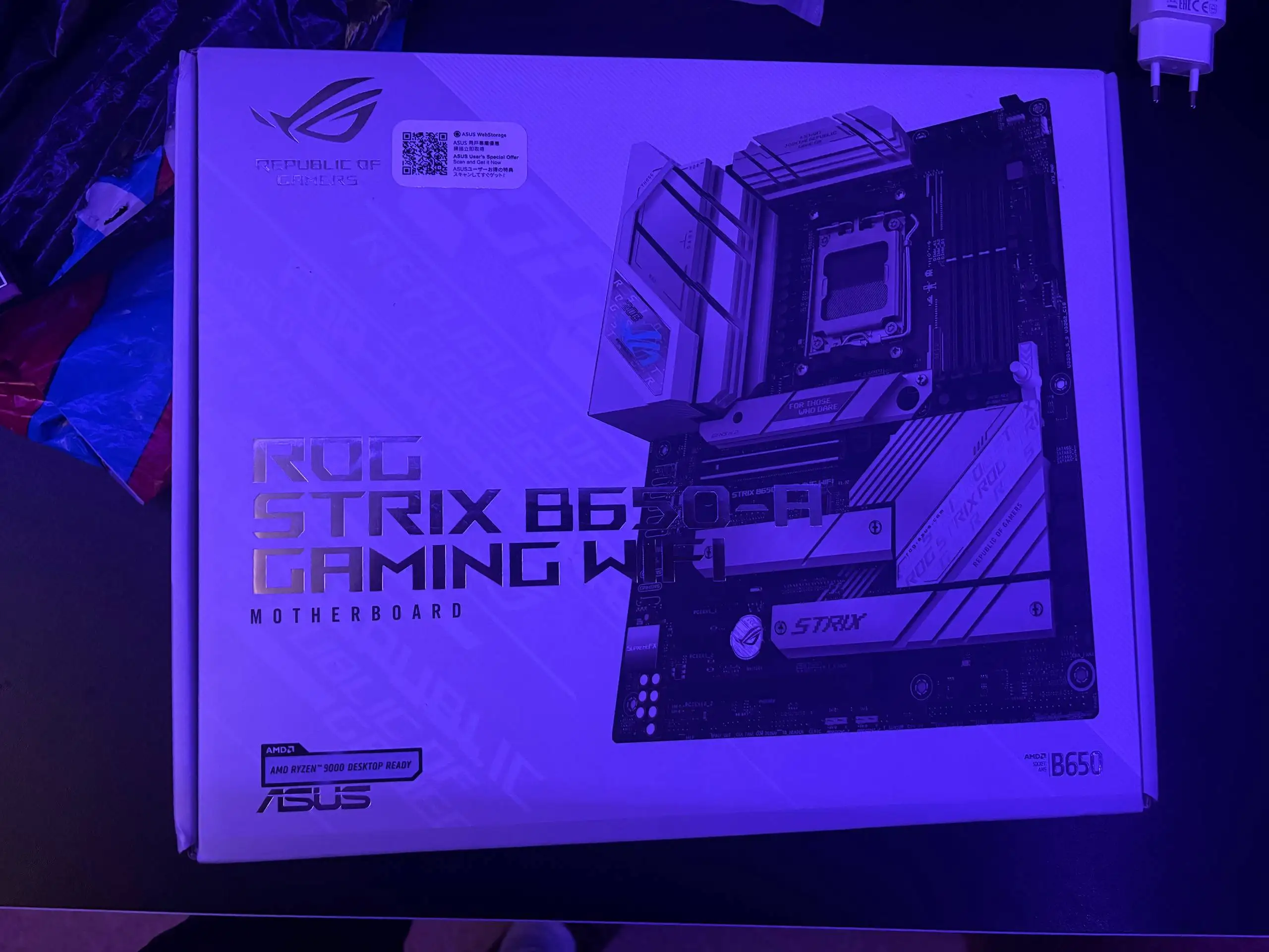 Материнская плата Asus ROG Strix B650-A Gaming WiFi AM5 DDR5 - Компьютерные комплектующие (Электроника) в Владивосток